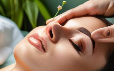 Relieve Dry Eyes with Effective Eyelid Massage